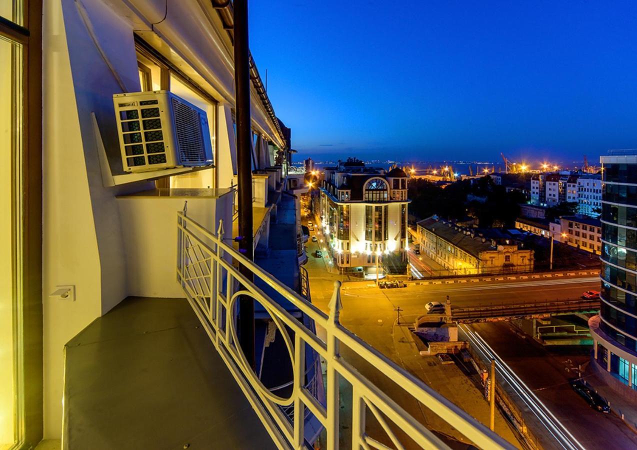Apartment On Grecheskaya 5 Odesa Exterior photo